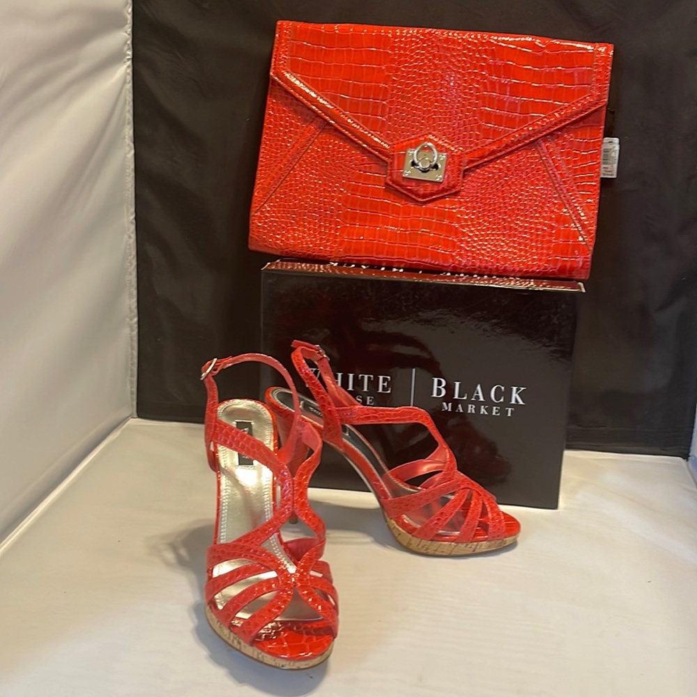White House black market orange snake embossed strapped heel w/matching bag 9.5M